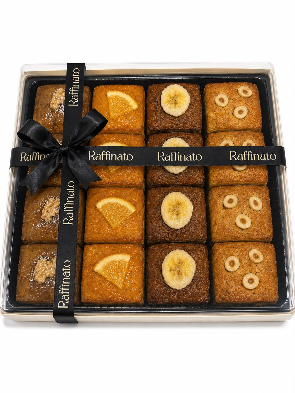 Assorted Mini Cakes 16 pieces gift box with Raffinato ribbon
