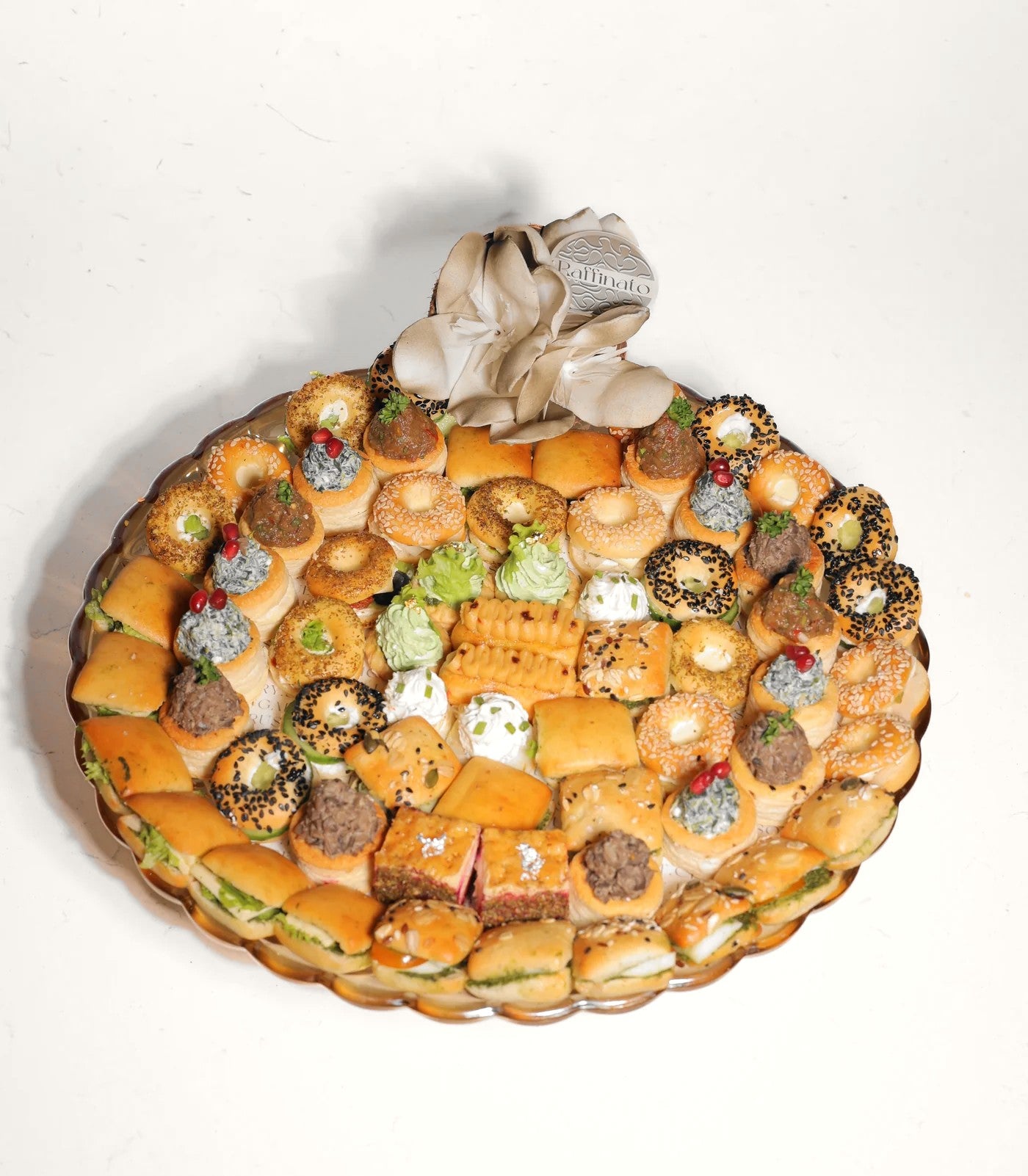 Glass tray Assorted Salty Signature 61pcs